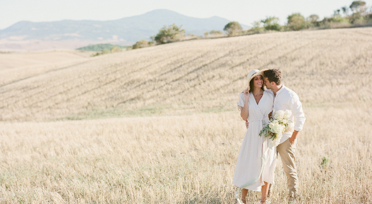 Romantic Engagement Session in Val D'Orcia, Tuscany