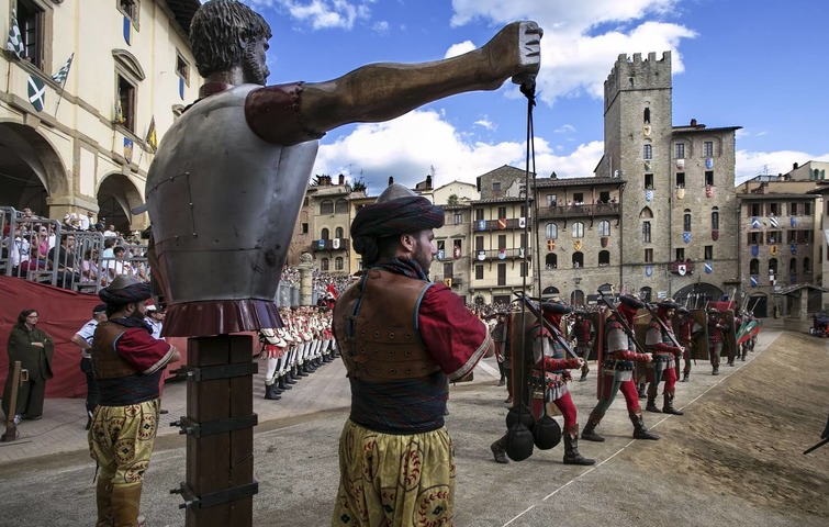 Guided tour: Arezzo and the Giostra del Saracino