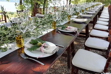Dreamy woodland-style wedding in Tuscany, Italy