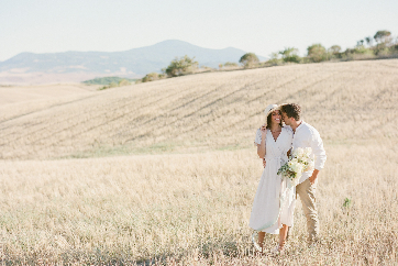 Romantic Engagement Session in Val D'Orcia, Tuscany