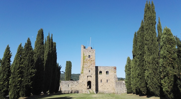 guided tours Romena castle in Casentino