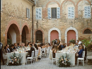 Modern dreamy Tuscany outdoor reception