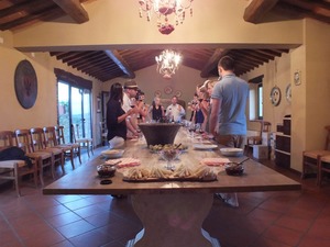 Pre-wedding wine tasting event in Chianti villa, Tuscany